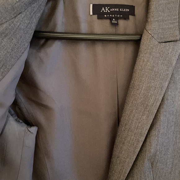 AK Spring Blazer, size 6, EUC - Picture 6 of 9